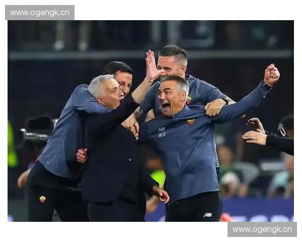 巴萨推特高燃更新球队训练花絮引爆全球球迷热烈讨论 巴萨推特高燃更新球队训练花絮引爆全球球迷热烈讨论